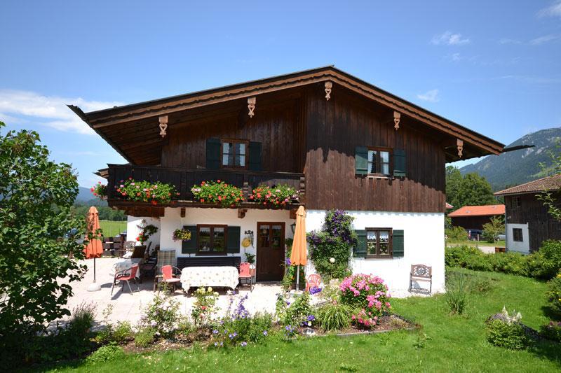 Details Zum Artikel Ferienwohnungen Haus Andrea Zimmersuche24